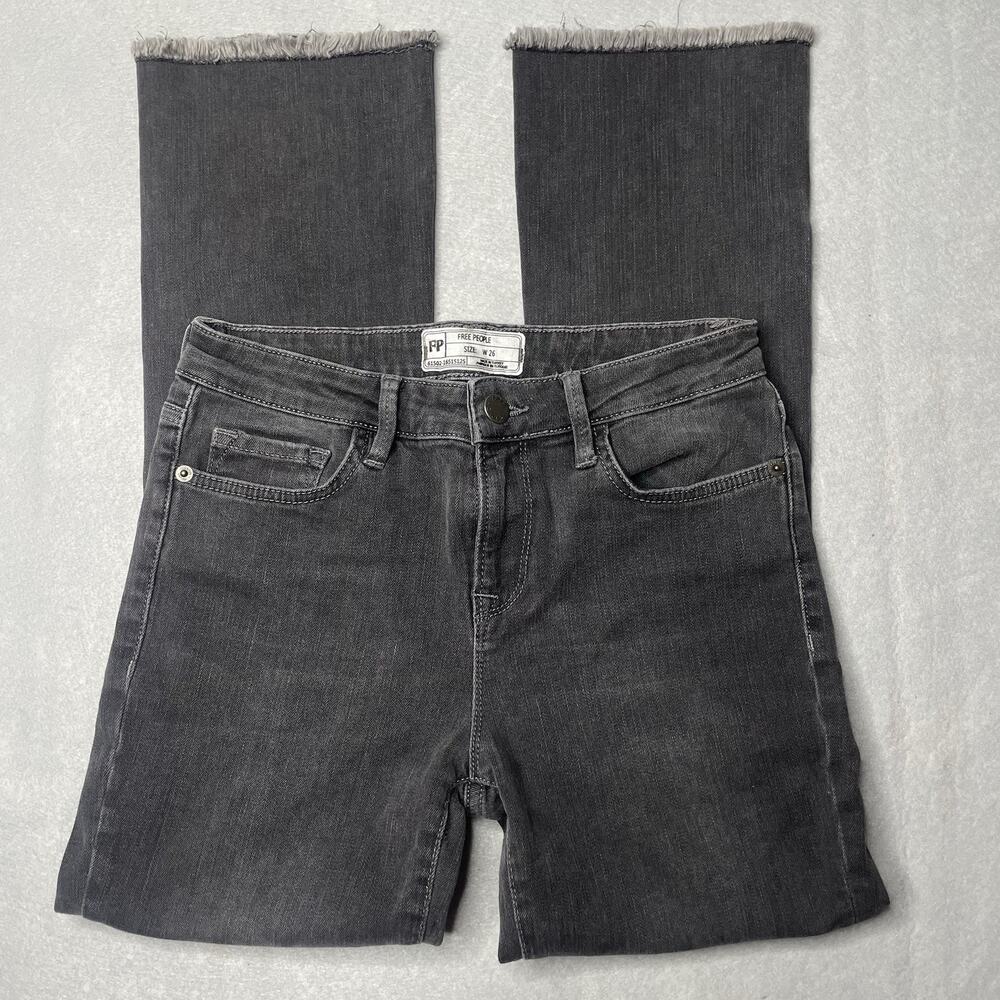 Free People Fringe Crop Jeans in Smoke Black (Gray) Size 26 61502-16515125 - Picture 5 of 16